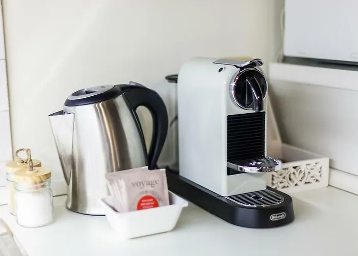 Luxury Pantheon アパート