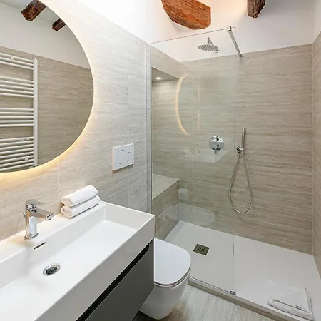 Luxury Pantheon Apartament