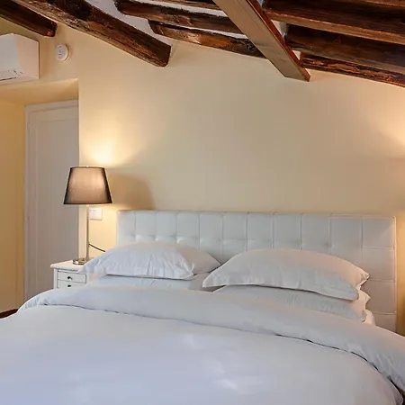 Luxury Pantheon Apartamento *